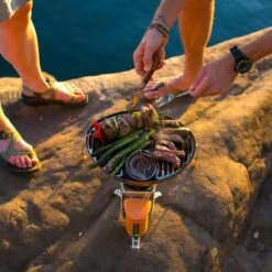 Biolite Portable Grill -Outdoor Gear Store go 127753 e