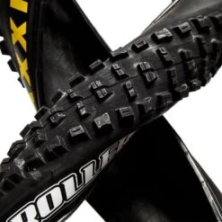 MAXXIS High Roller II EXO Tyre (29 X 2.3) -Outdoor Gear Store go 263831 z