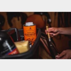 Vanner & Prest Neat Oil 500ml -Outdoor Gear Store go 301881 b