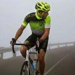 Dare 2b Men's AEP Clarify Cycling Jersey -Outdoor Gear Store go 331065 e