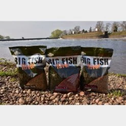 Dynamite Big Fish River Pellets 4 6 8mm Cheese & Garlic -Outdoor Gear Store go 429525 c